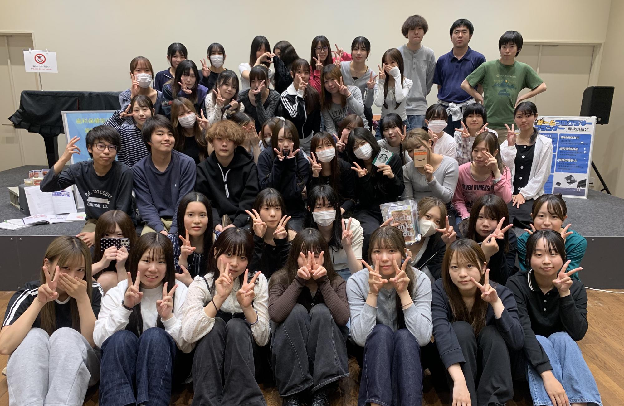 【美容・医療事務学科】学科内歓迎会を開催しました！